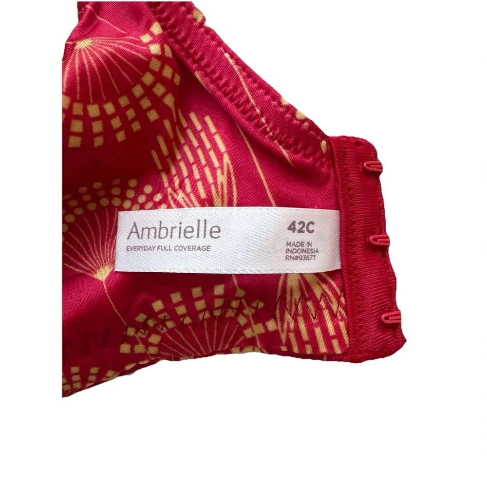 Ambrielle Women's Brand New 42C Nylon Red‎ Floral T-Shirt Convertible Bra